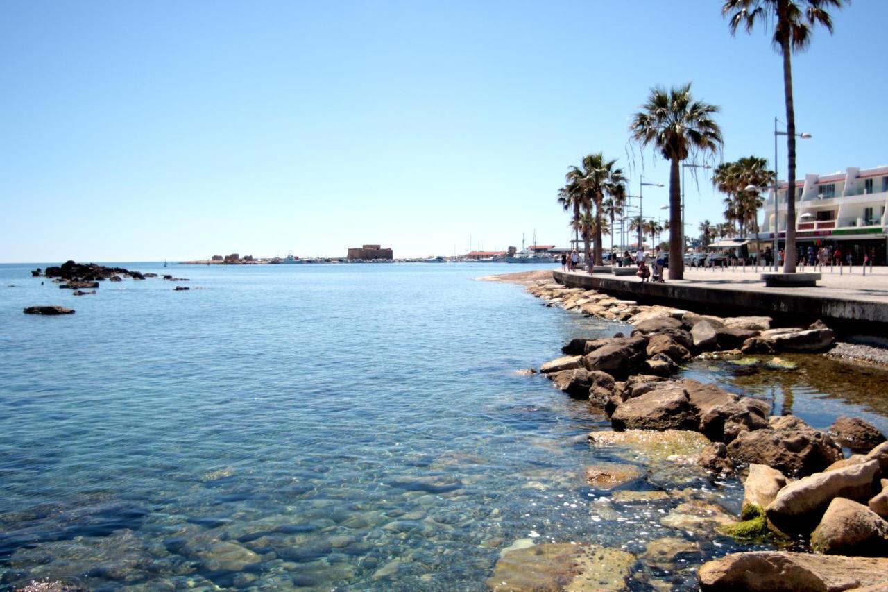 Phaedrus Living: Seaside Luxury Flat Lighthouse 67 Apartment Paphos ภายนอก รูปภาพ